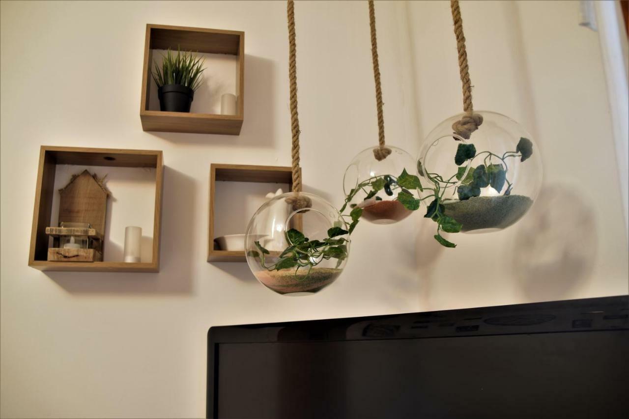 David'S & Family Apartmnt فيوميتشينو المظهر الخارجي الصورة